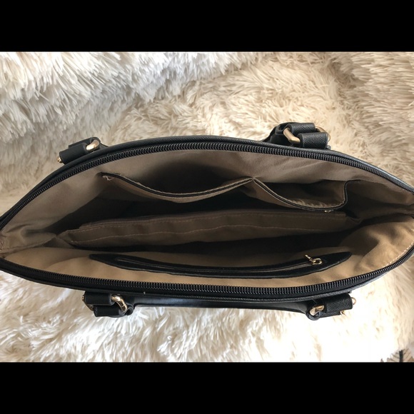 Excellent condition Swiss Polo black Bag - Picture 4 of 4